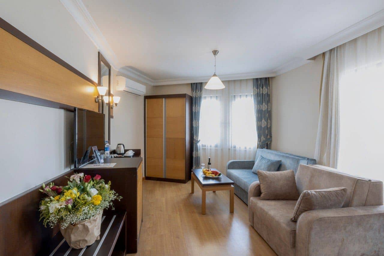 rooms-family-room