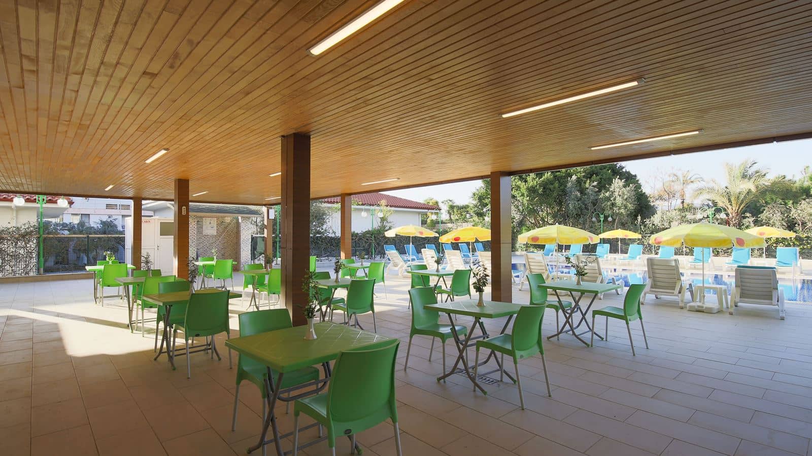 bars-a-block-pool-bar