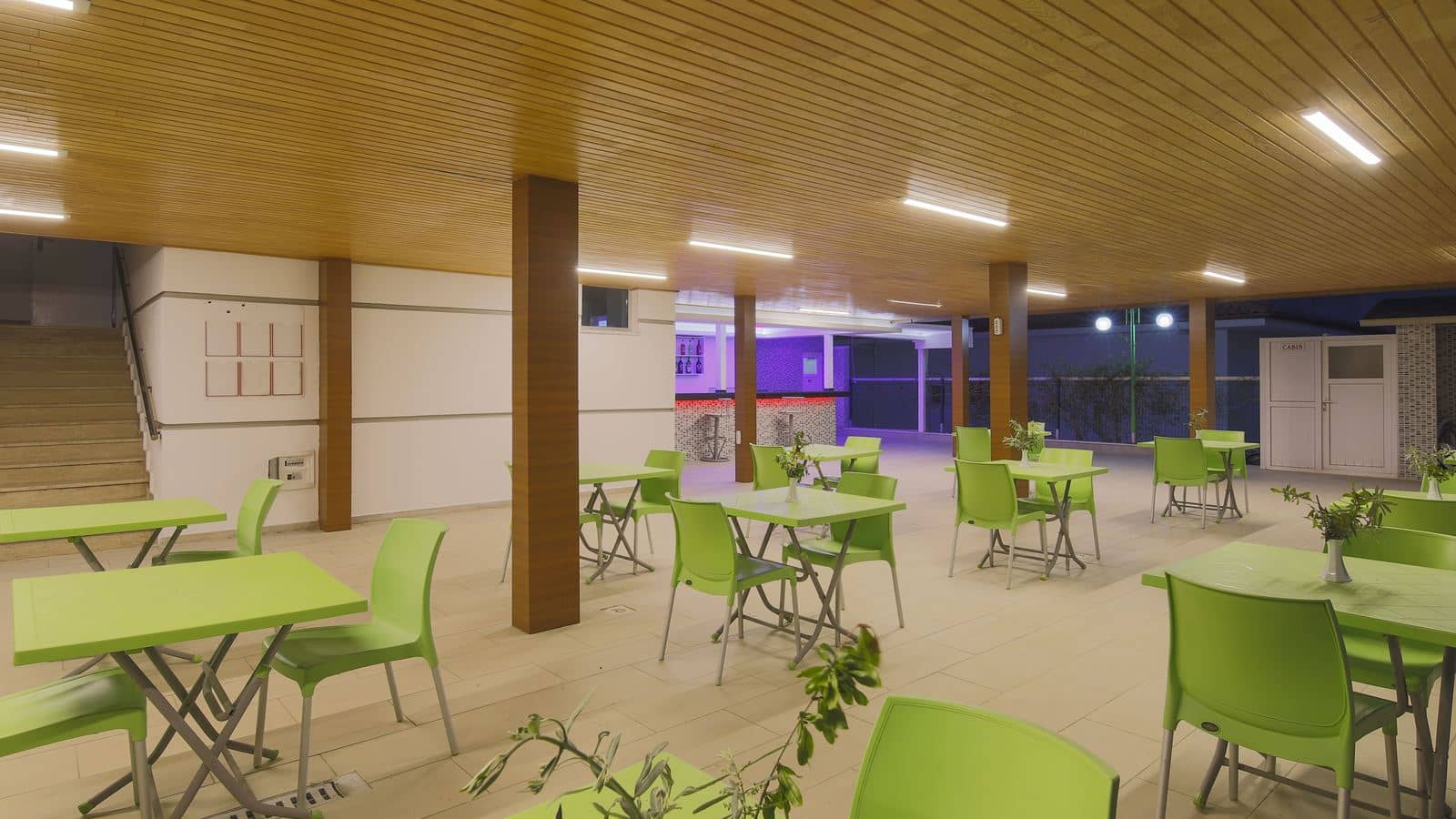 bars-a-block-pool-bar