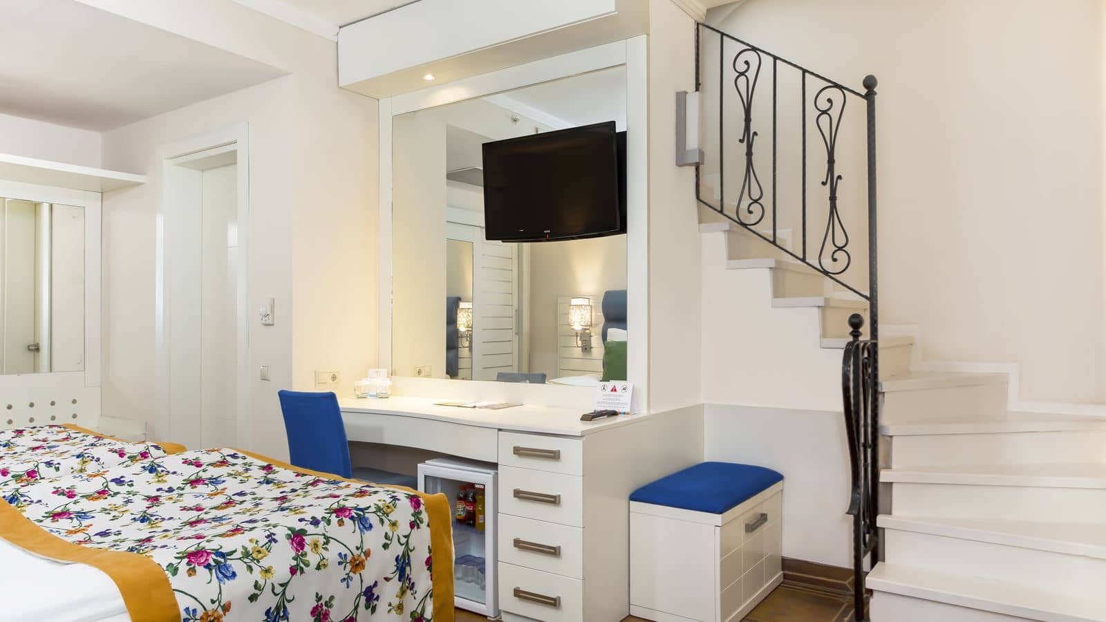 rooms-couple-volendam-house