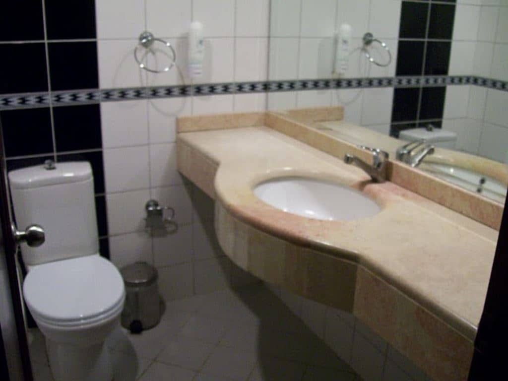 rooms-standard-room