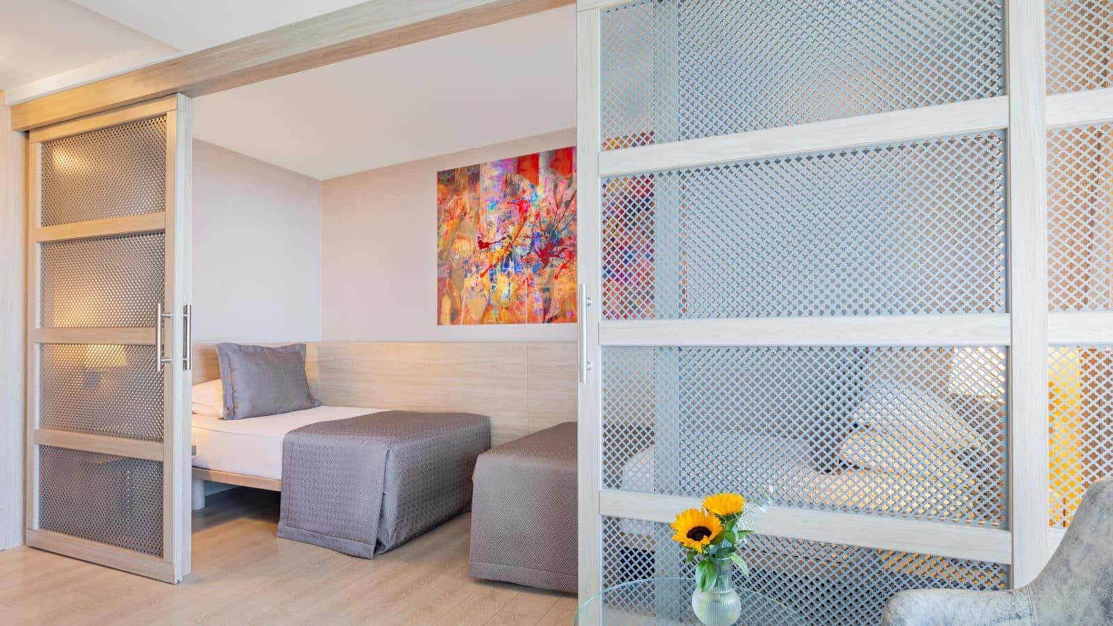 rooms-deluxe-family-suite