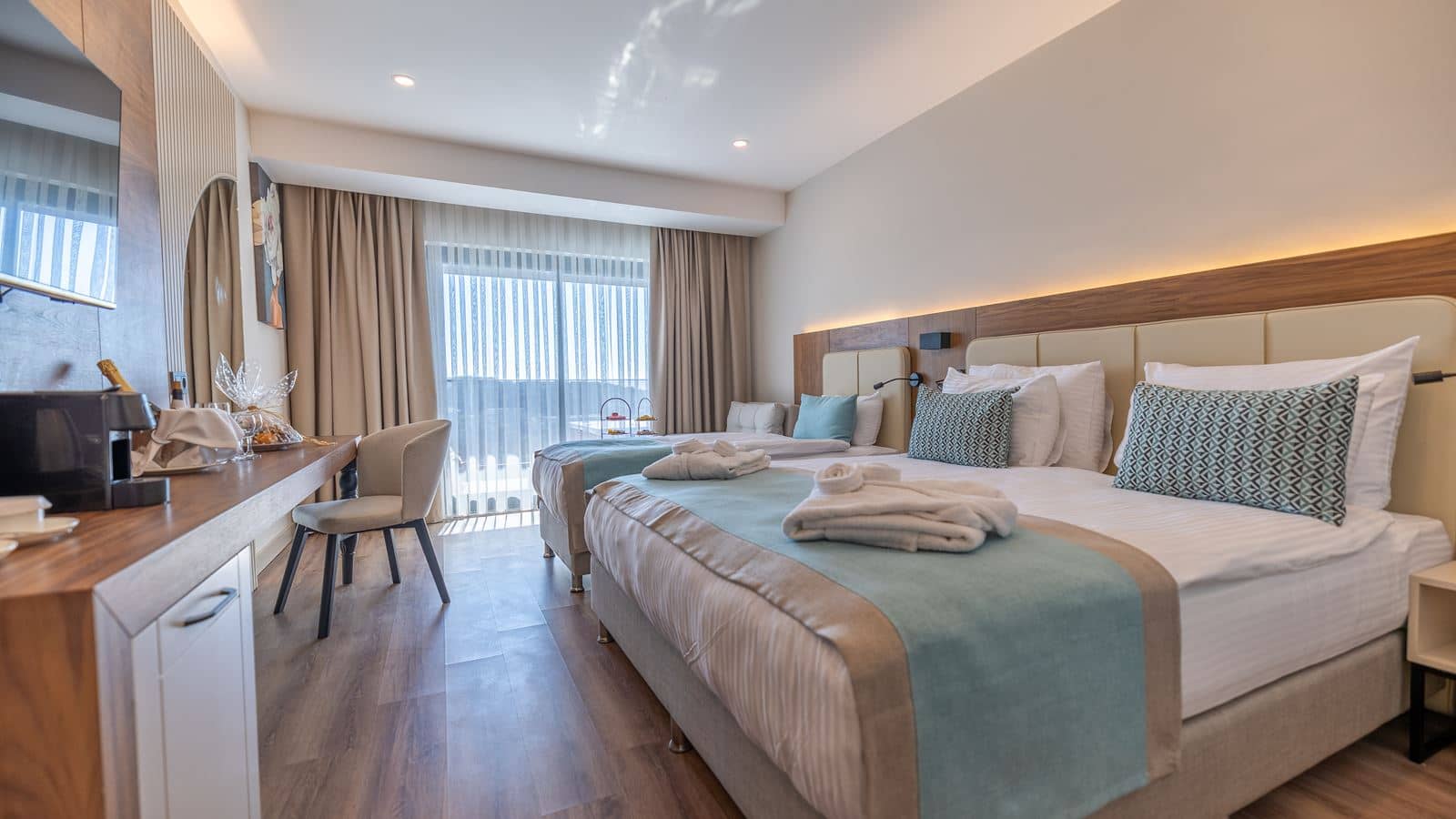 rooms-standart-room-land-with-jacuzzi
