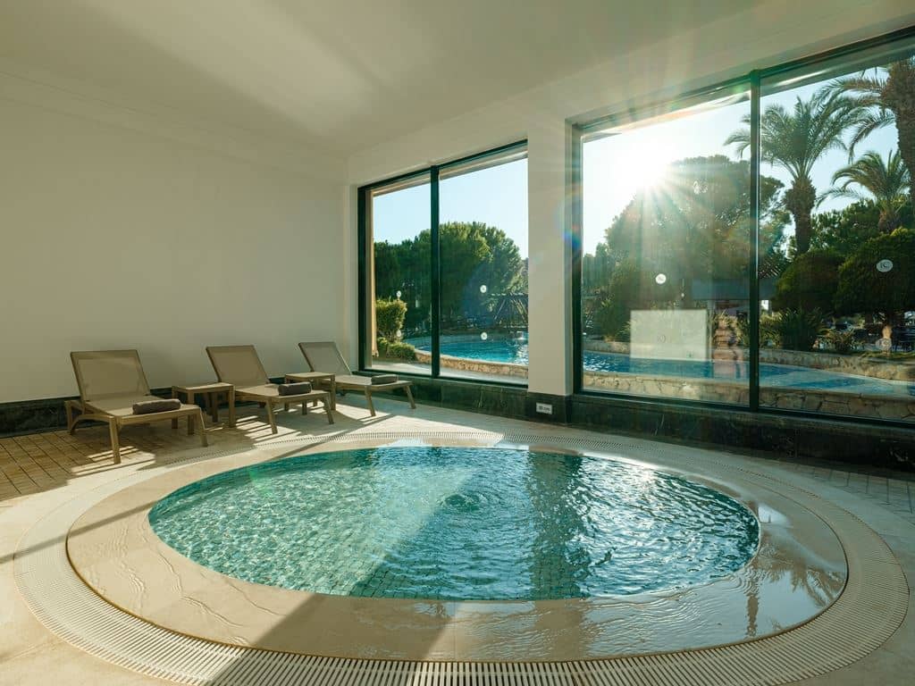 pools-indoor-pool
