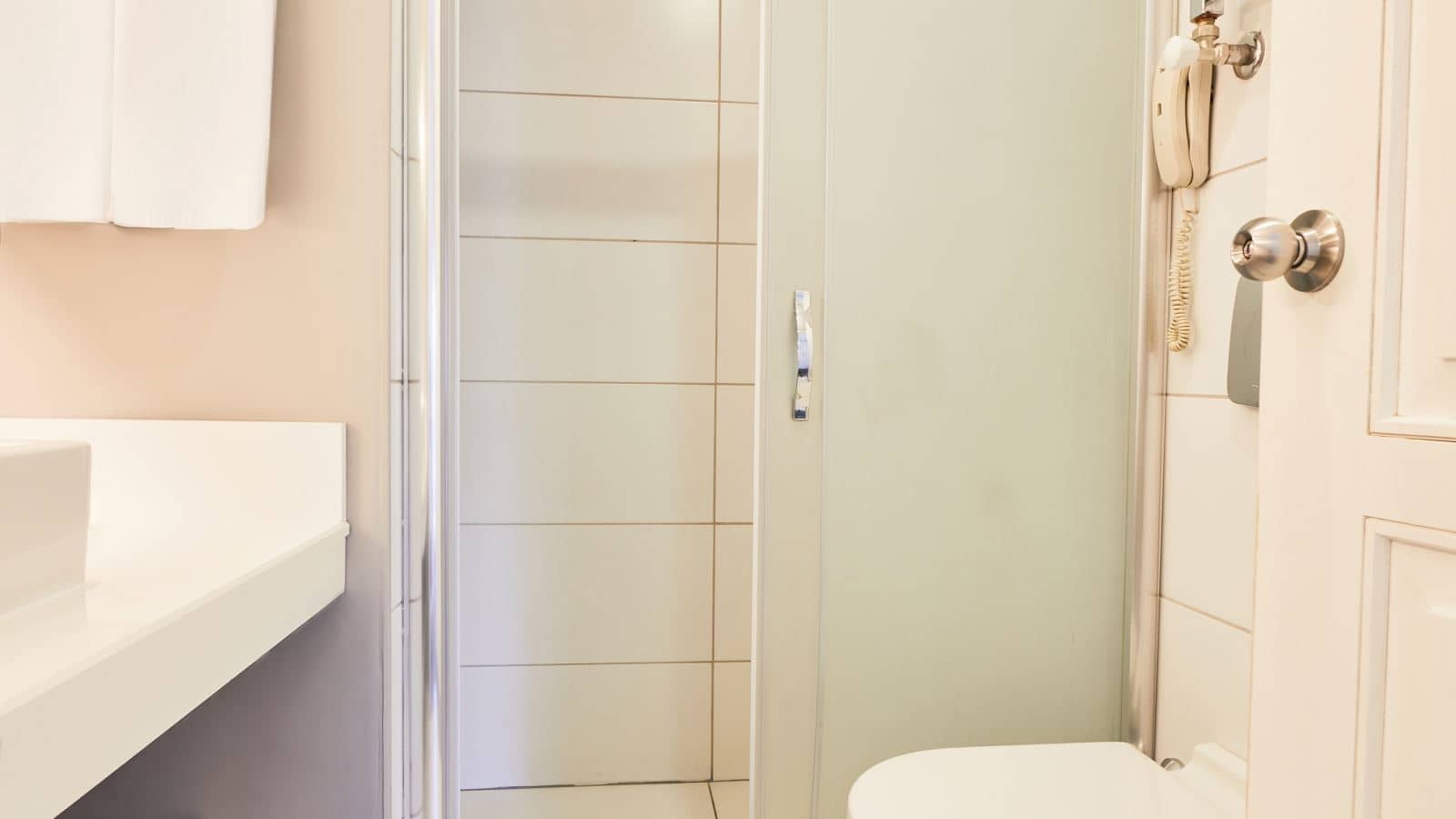 rooms-deluxe-suit