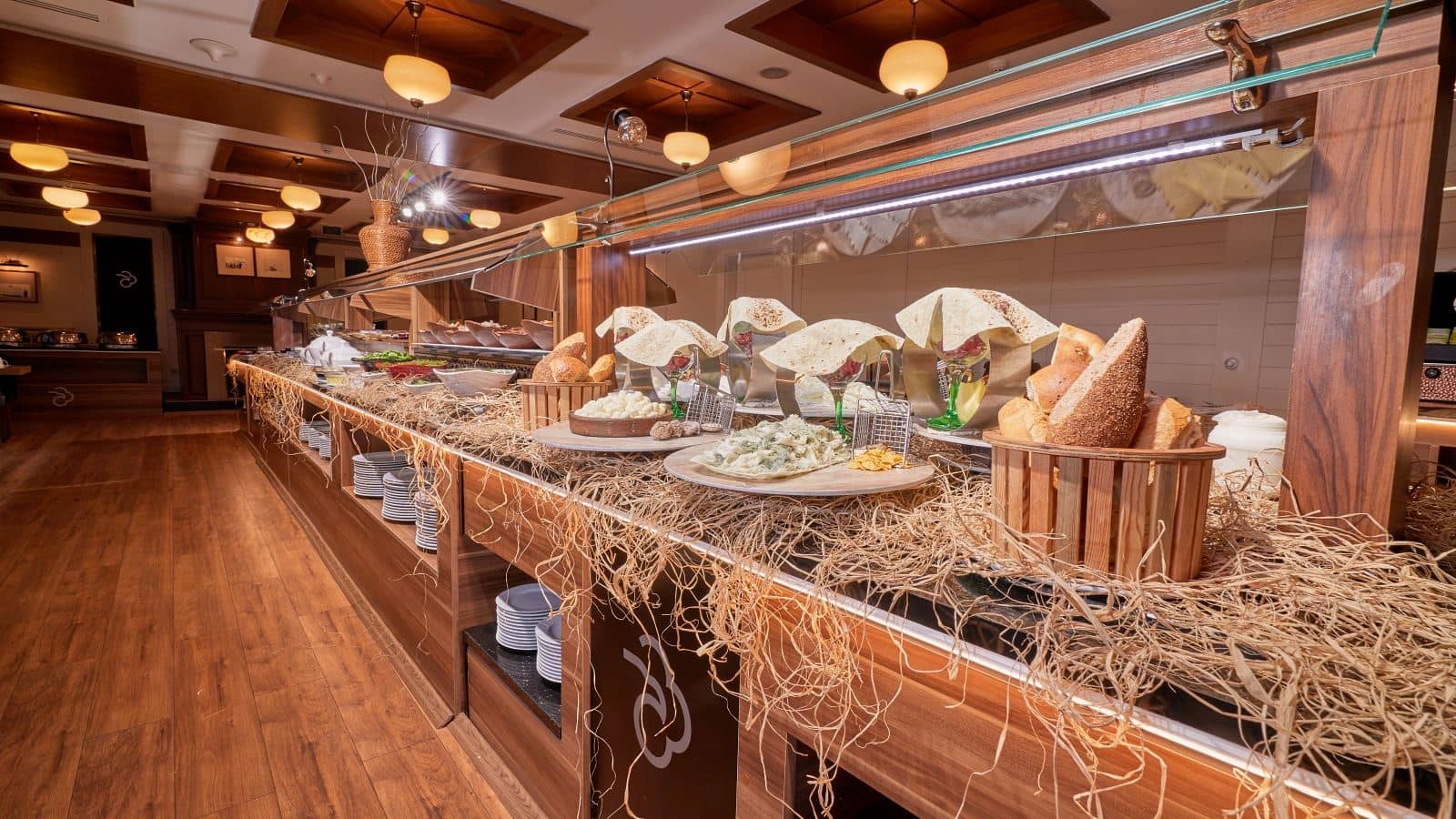 restaurants-restaurant