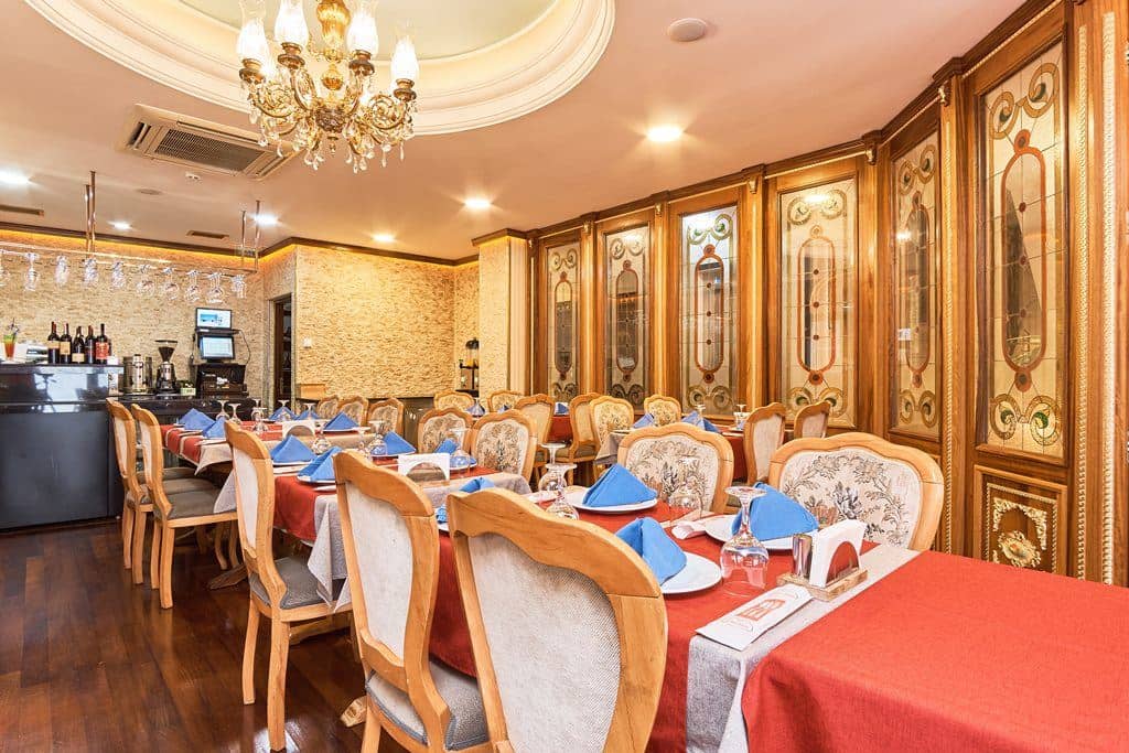 restaurants-main-restaurant