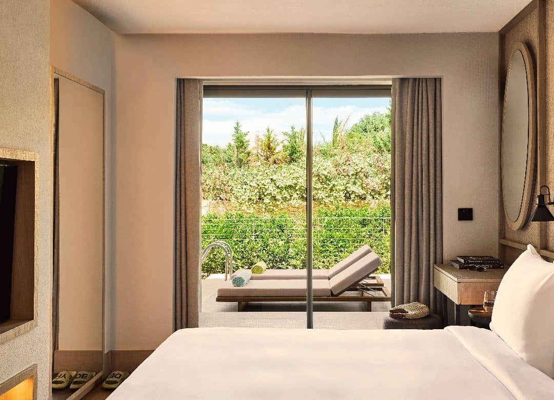 rooms-hyde-villa-with-private-pool