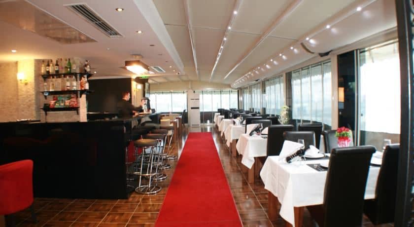restaurants-restaurants