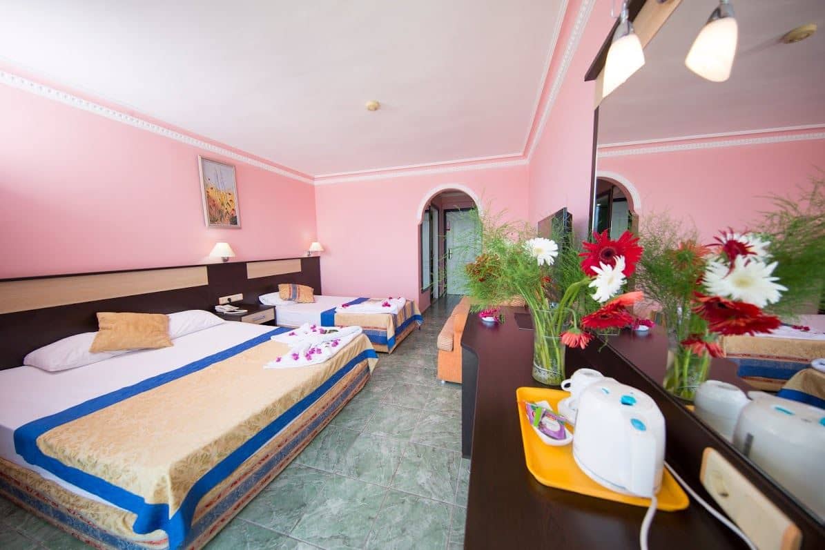 rooms-standard-room
