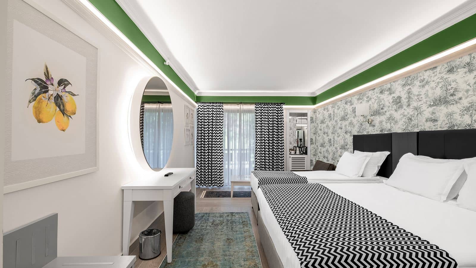 rooms-coral-room