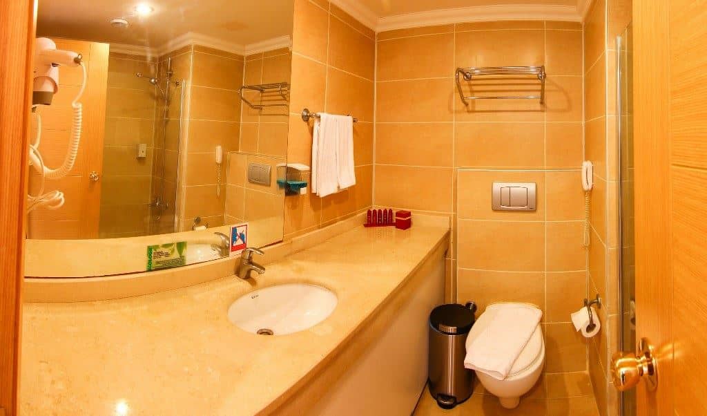 rooms-standard-room