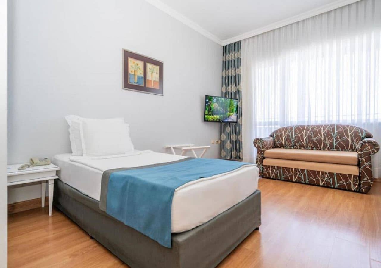 rooms-family-room
