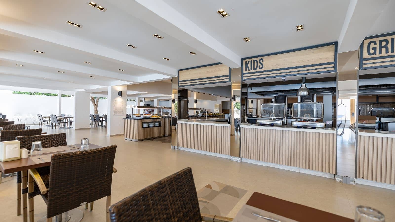 restaurants-main-restaurant