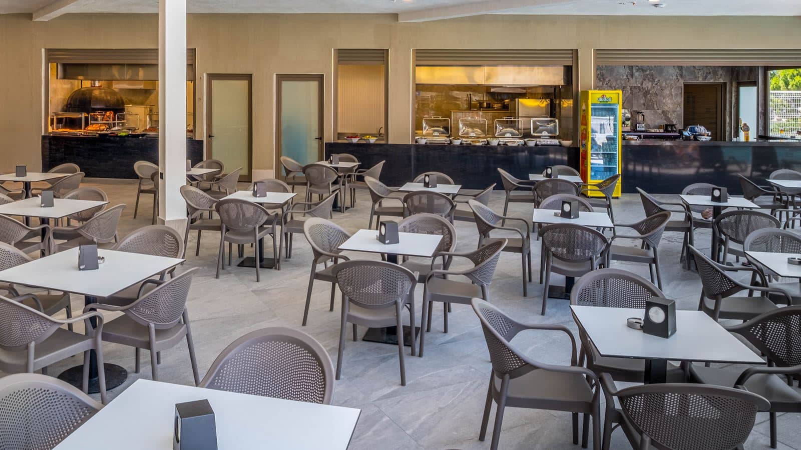restaurants-snack-bar