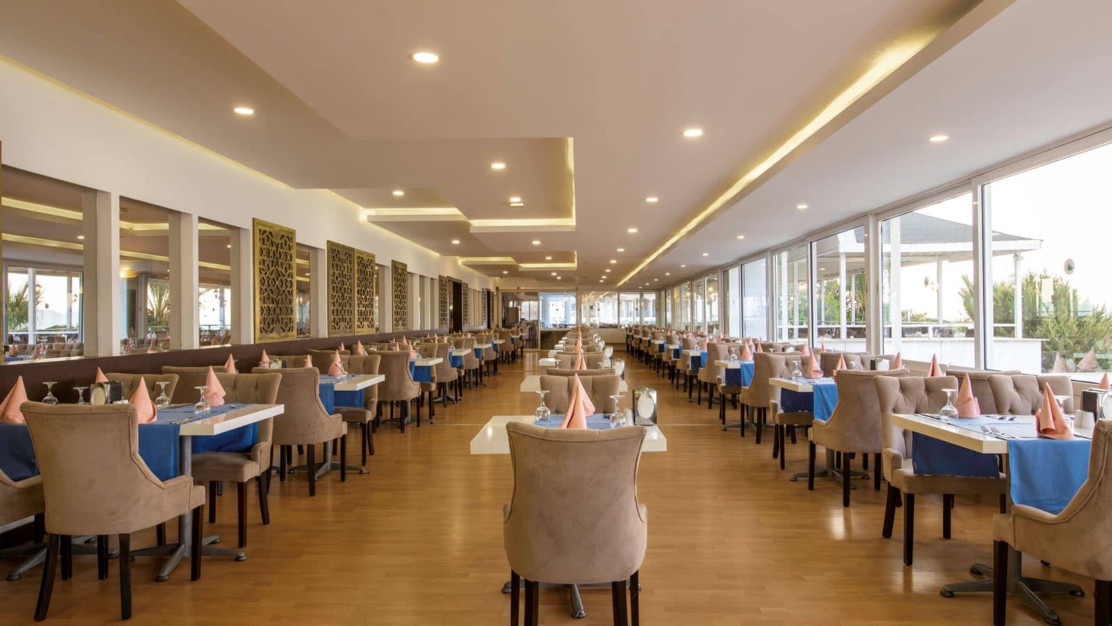 restaurants-main-restaurant