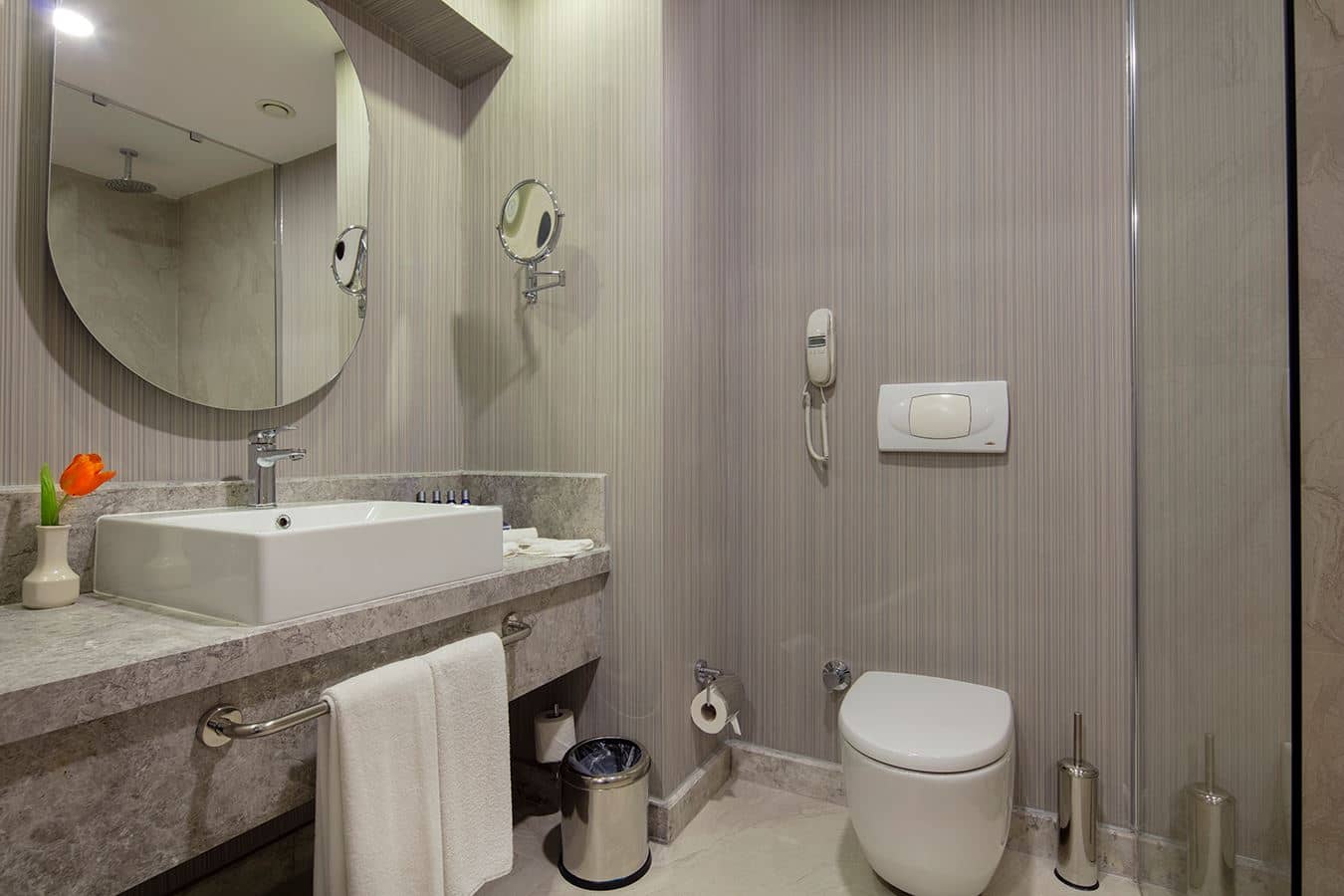 rooms-standard-room-side-sea-view