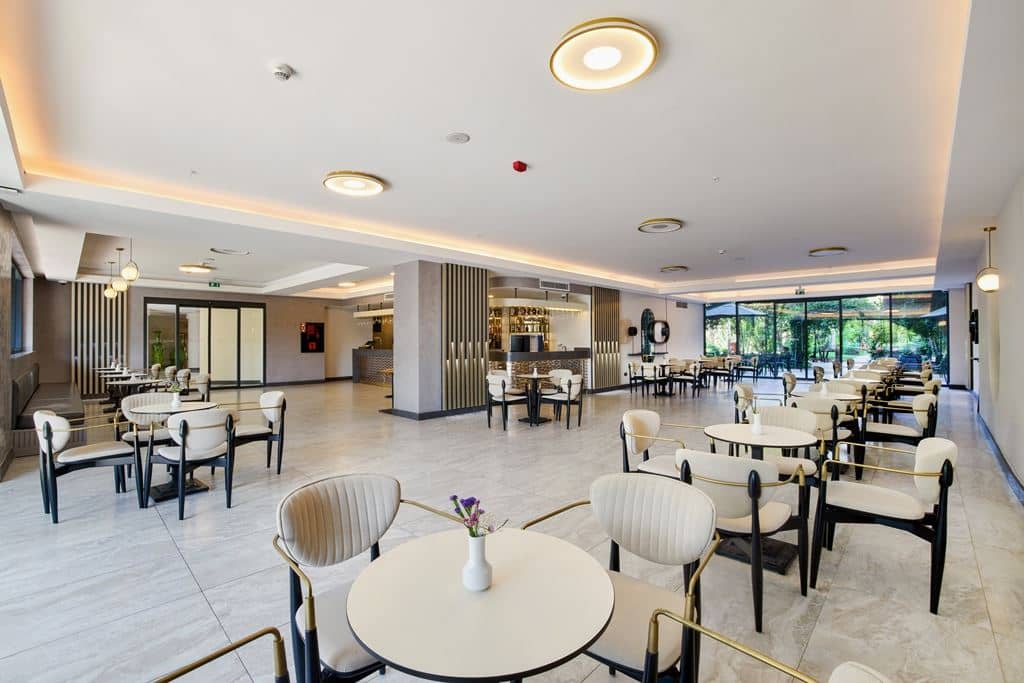 bars-lobby-bar