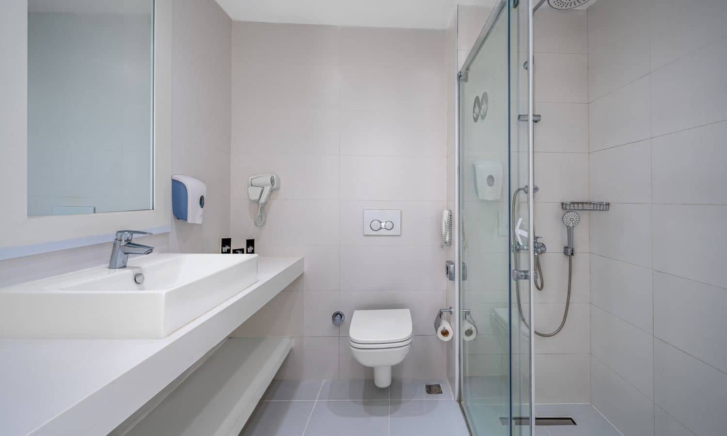 rooms-superior-room