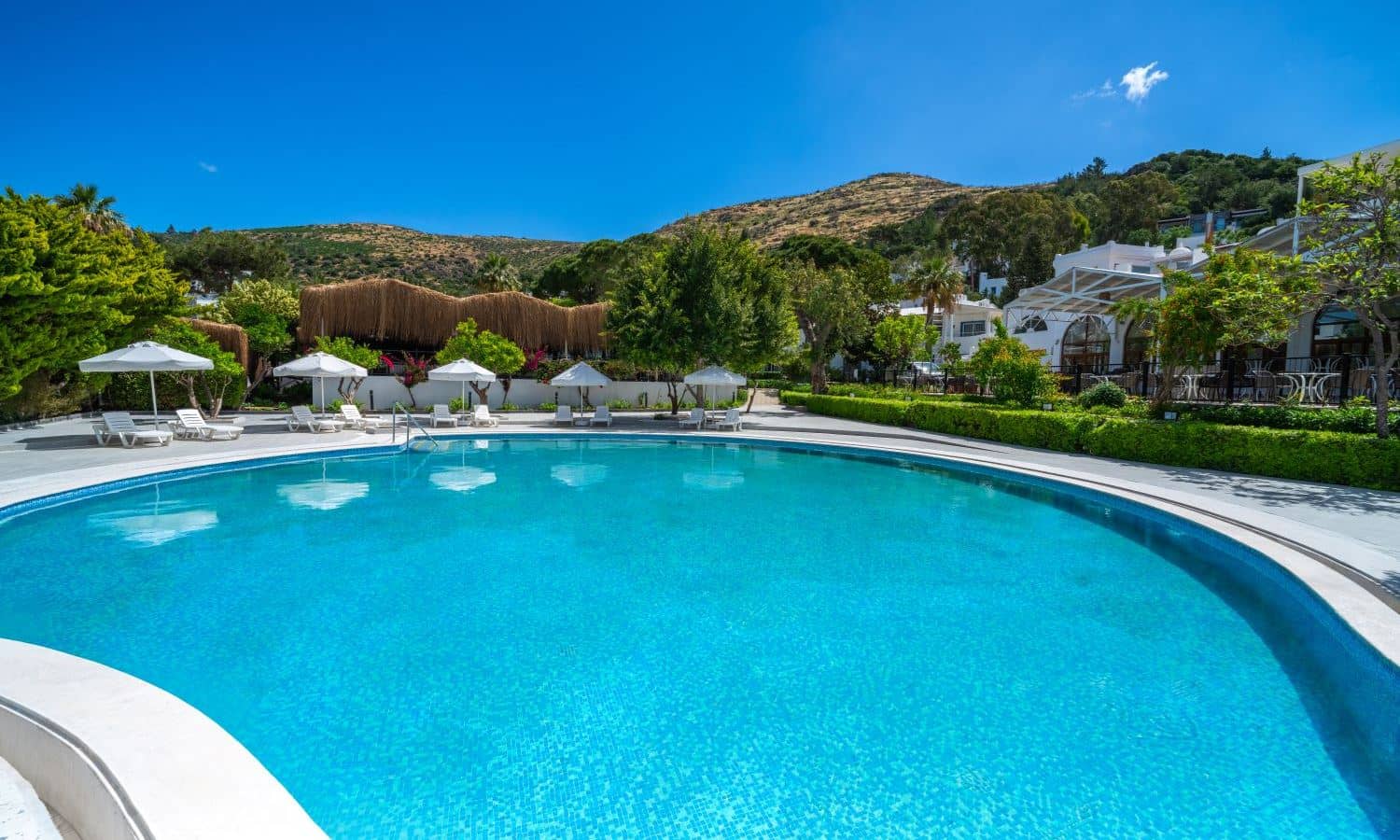 pools-outdoor-pool