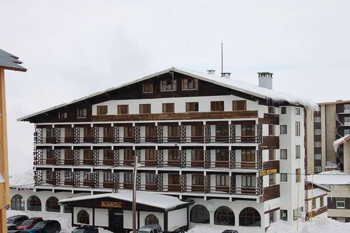 general-main-building