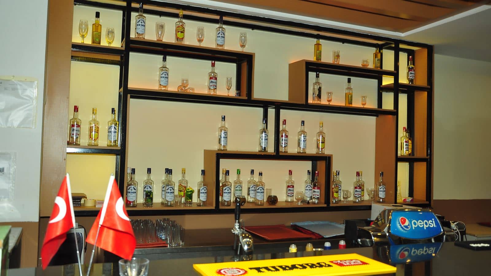 bars-snack-bar