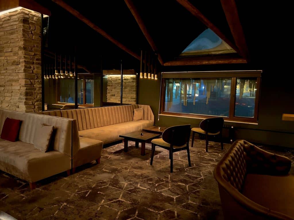 bars-lobby-bar