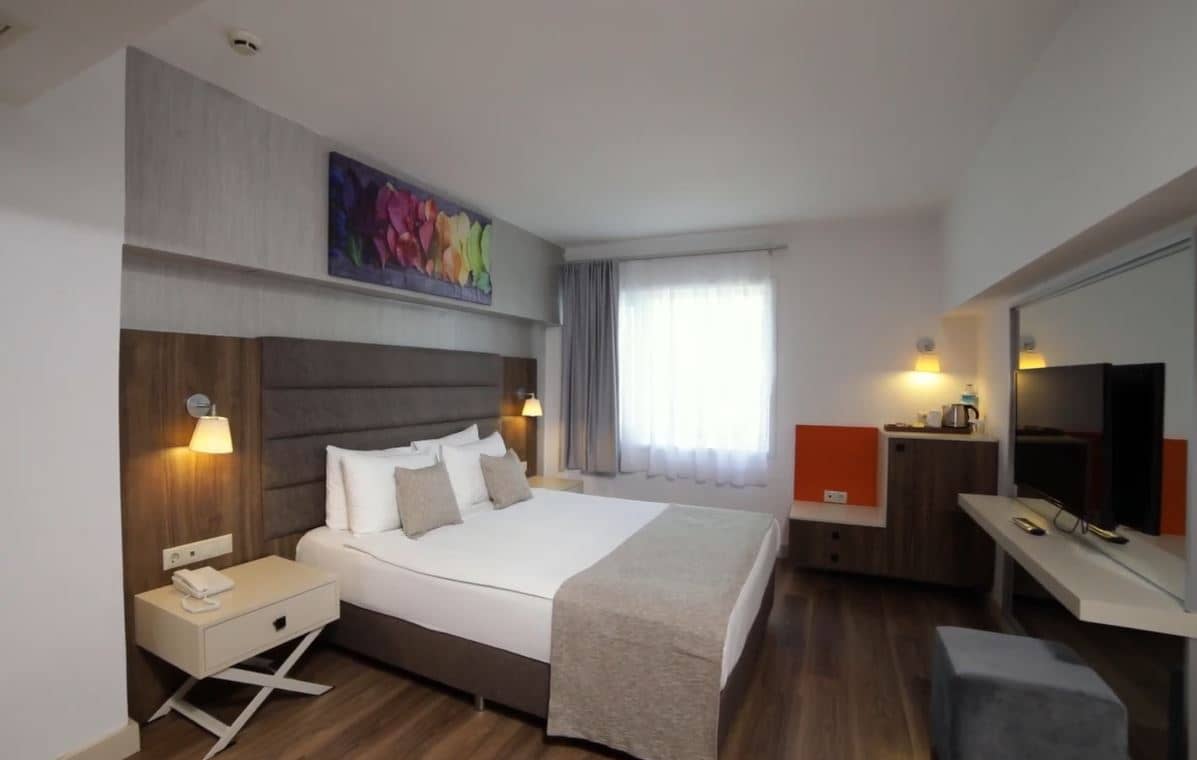 rooms-hotel-standard-room-garden-view-without-balcony