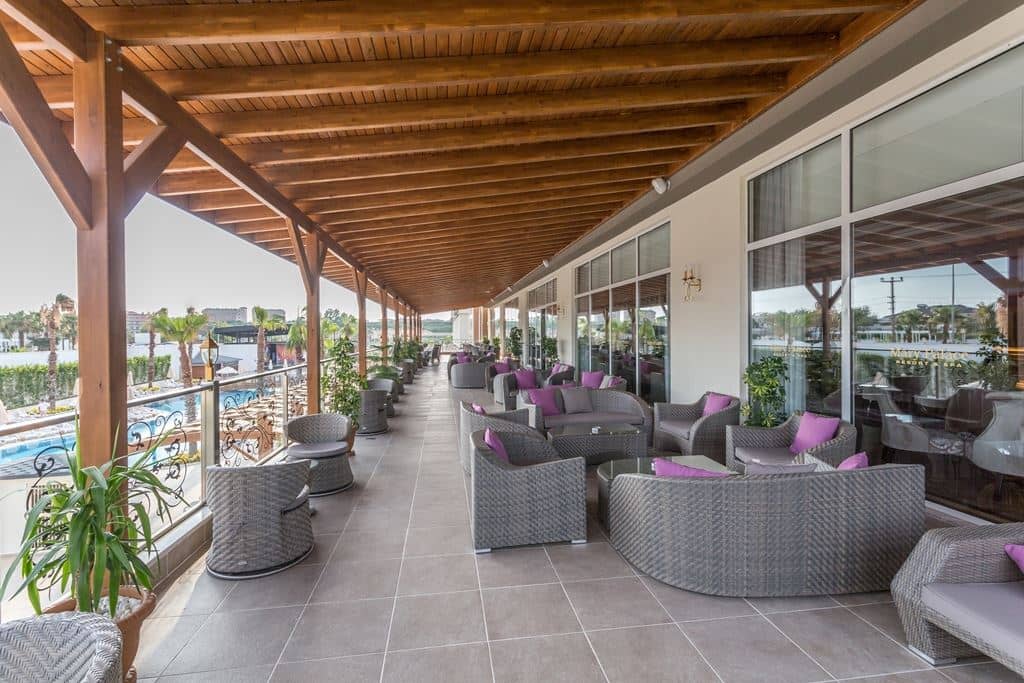 bars-lobby-bar