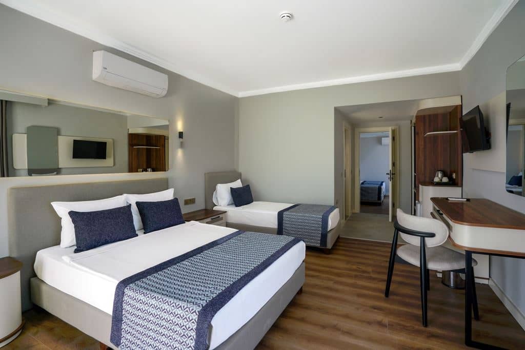 rooms-family-2-room