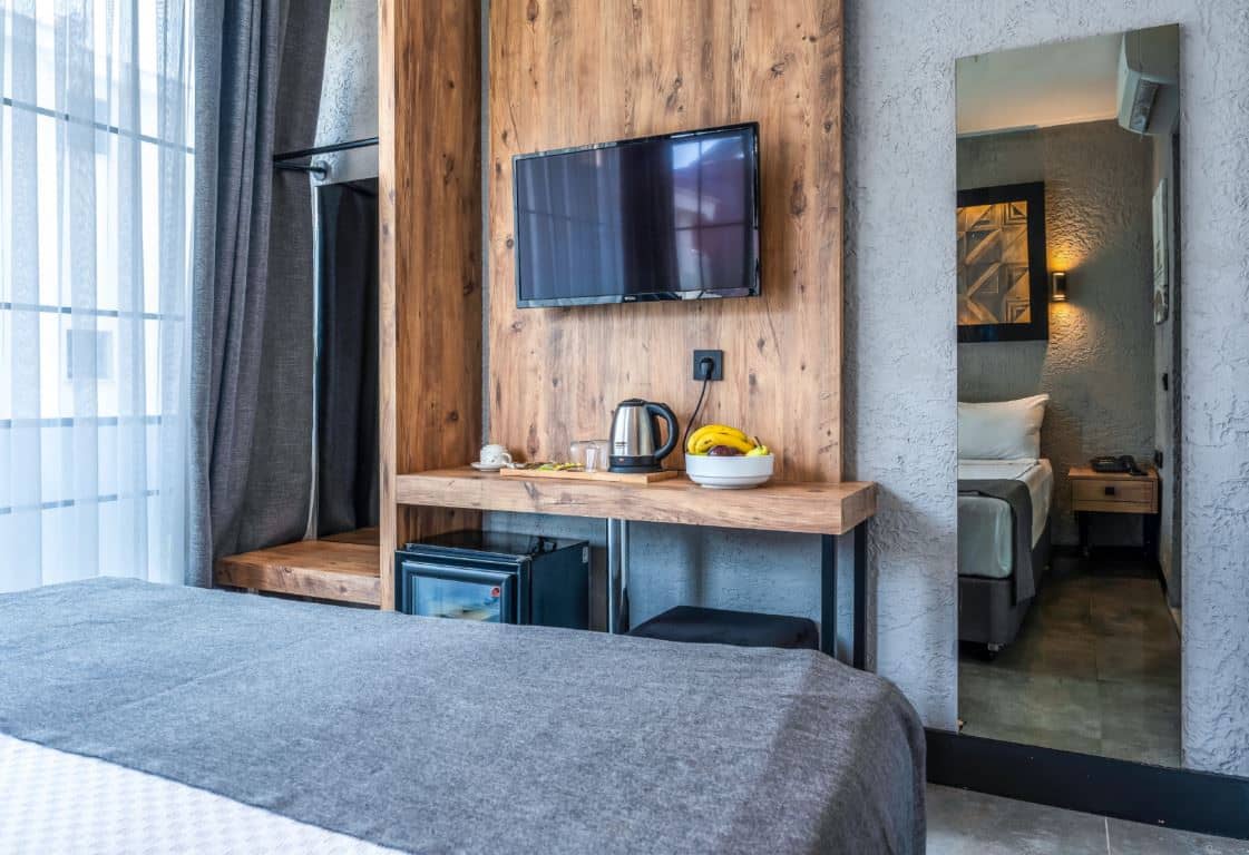 rooms-standard-room