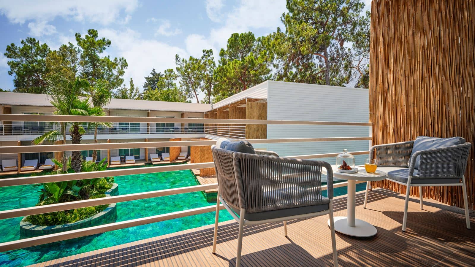 rooms-laguna-duplex-suite