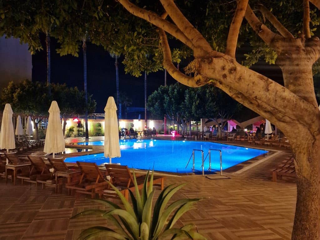 pools-pools