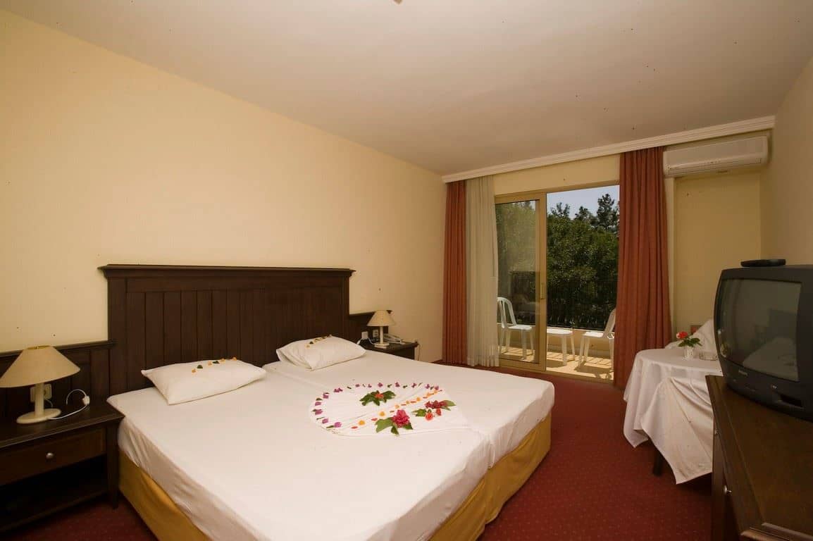 rooms-standard-room