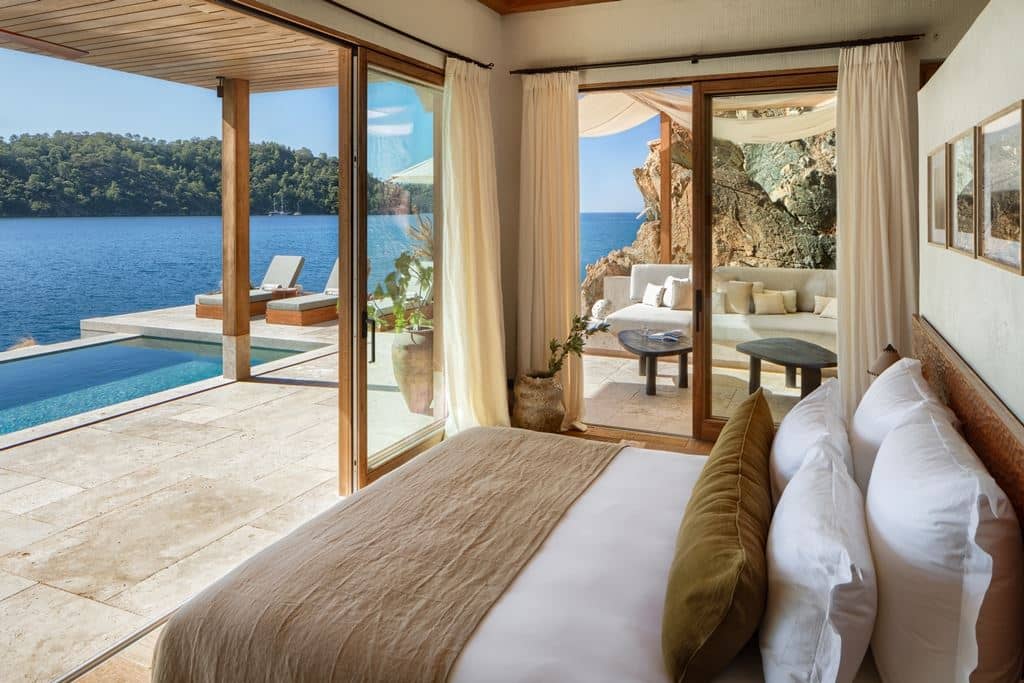 rooms-private-villa