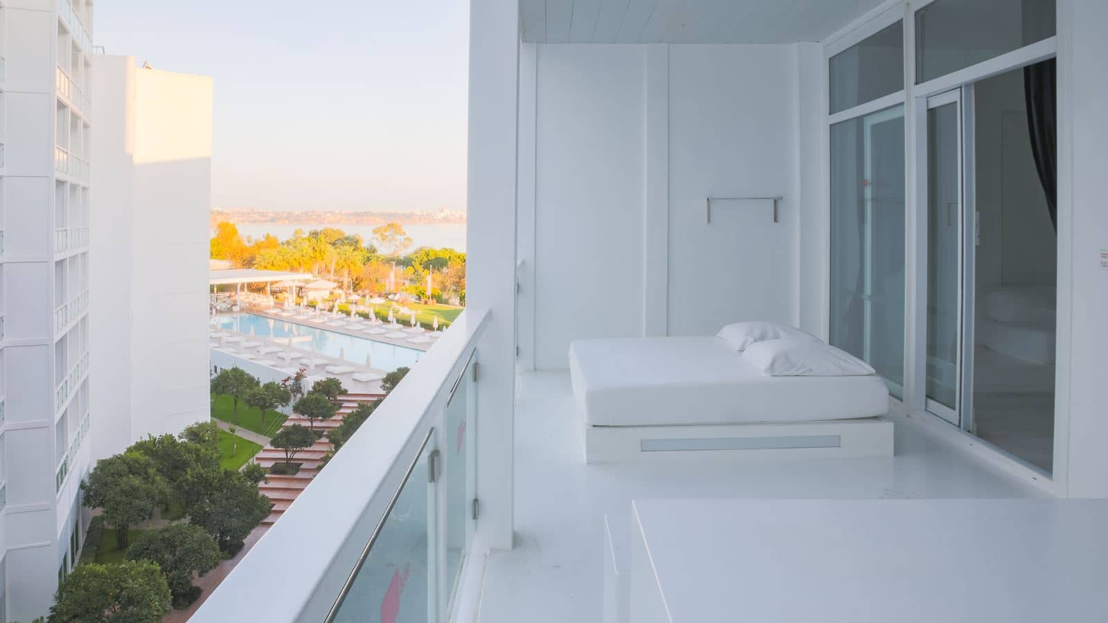 rooms-suite-land-view-type-a
