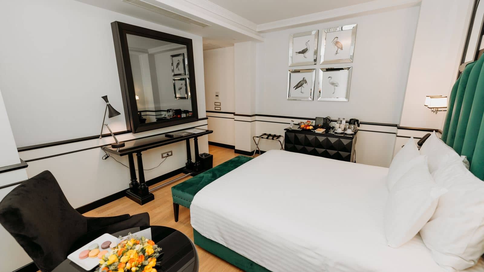 rooms-deluxe-french-deniz-manzarali