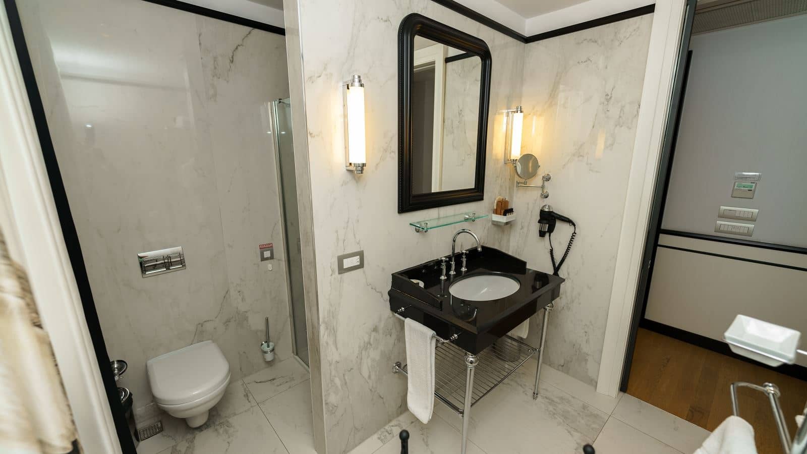 rooms-deluxe-french-deniz-manzarali