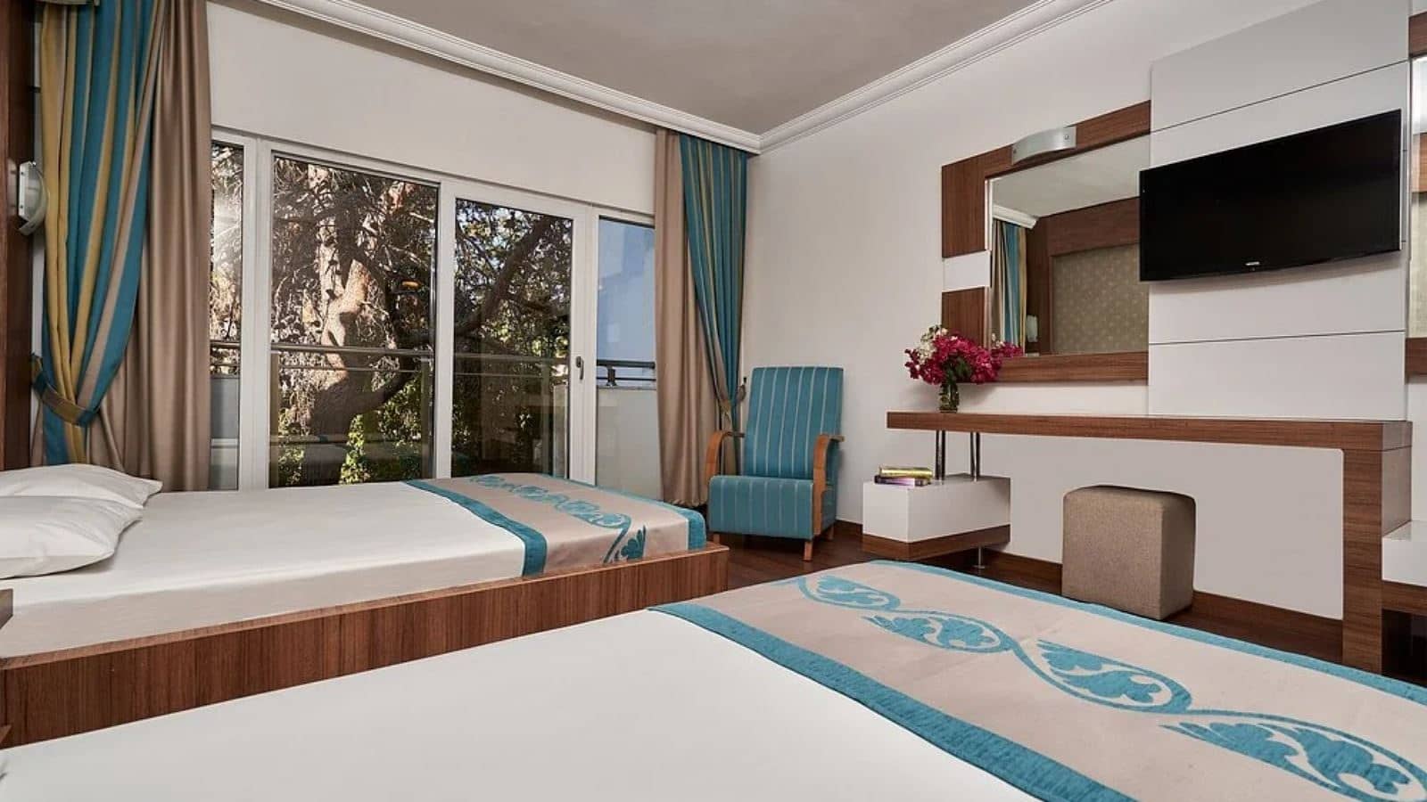 rooms-standard-room