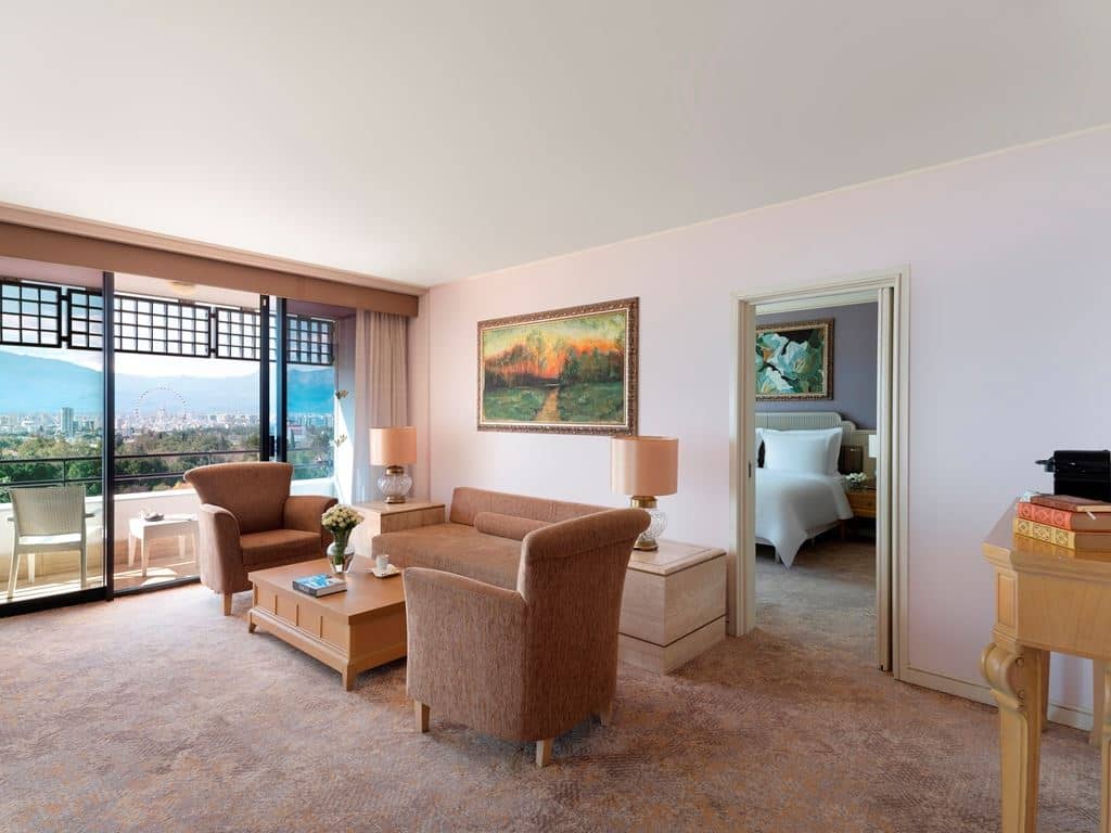 rooms-suite-deluxe
