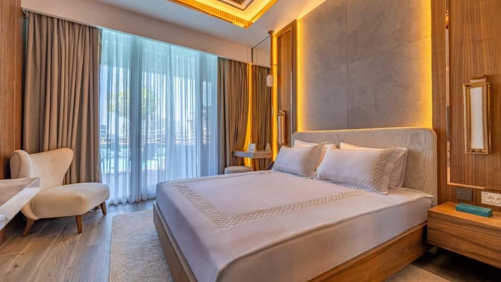 rooms-pool-connect-room