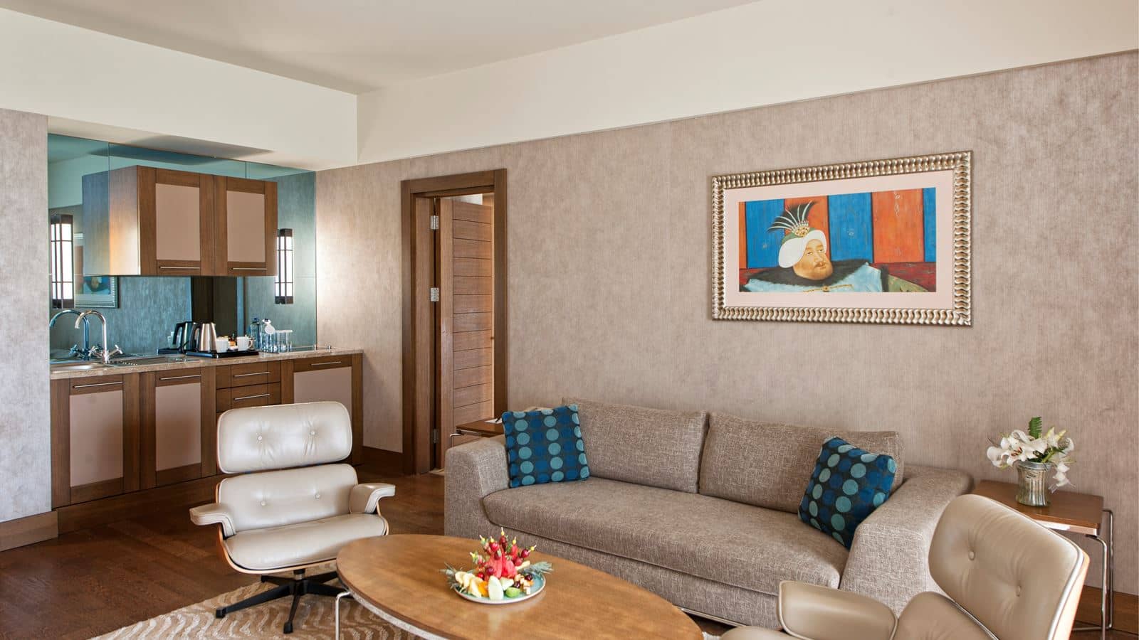 rooms-hilton-suite-sea-view