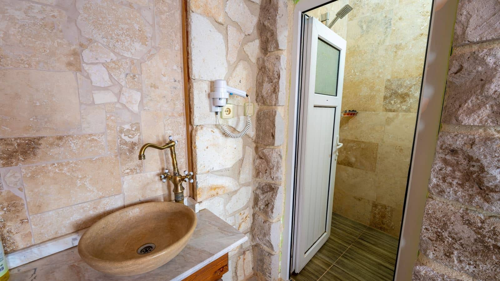 rooms-uc-kisilik-oda
