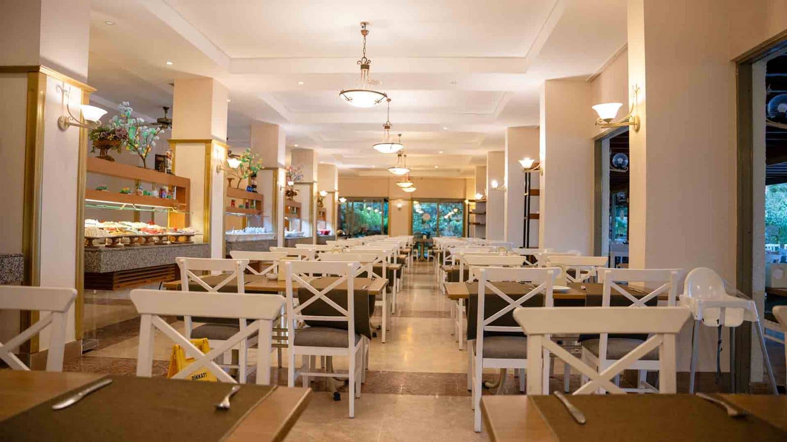 restaurants-main-restaurant