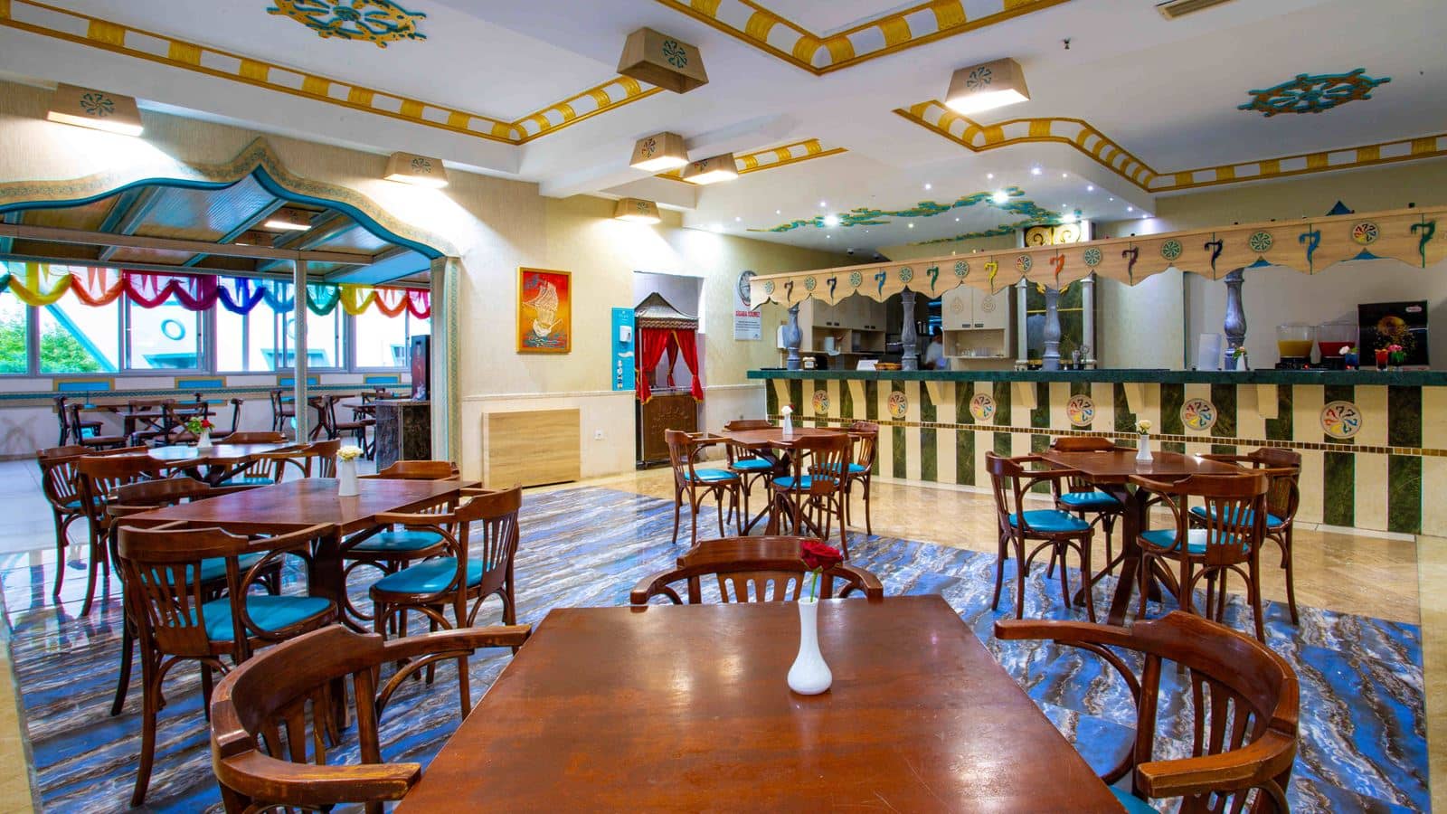 restaurants-lodos-lobby-bar