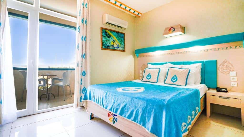 rooms-large-room