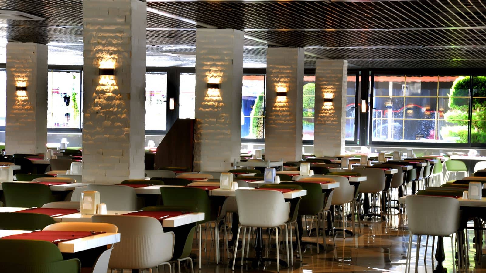 restaurants-main-restaurant