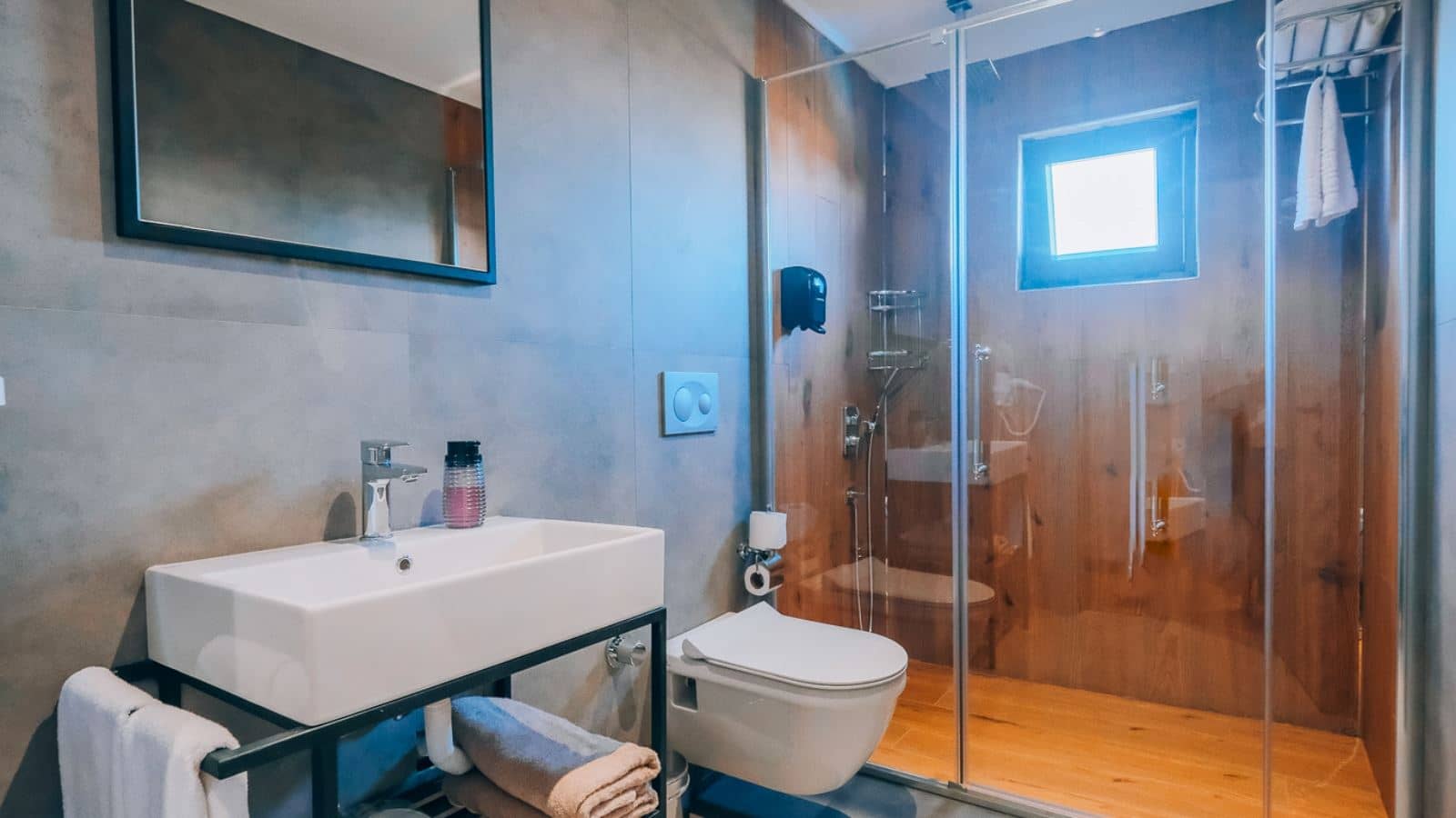 rooms-1+1-villa-gol-veya-bahce-manzarali-isitmali-havuzlu