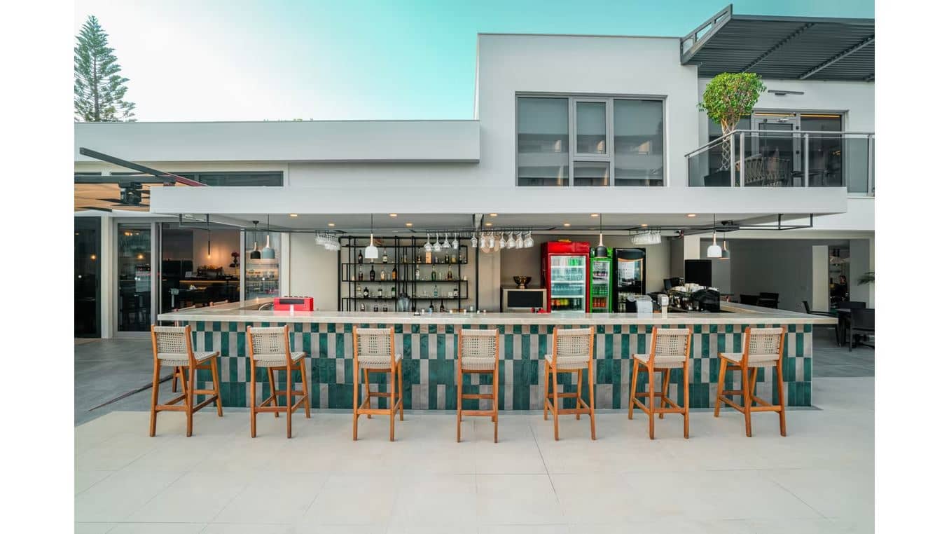 bars-pool-bar