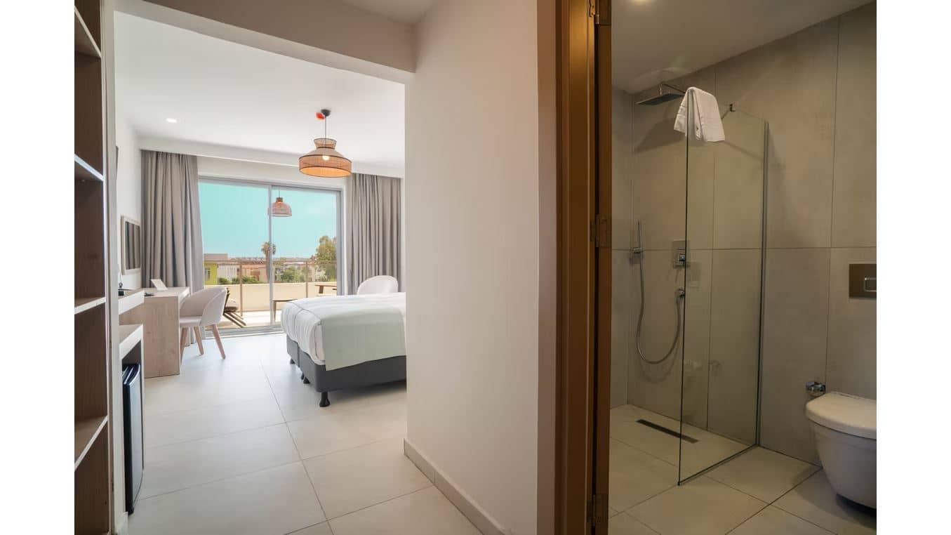 rooms-terrace-room